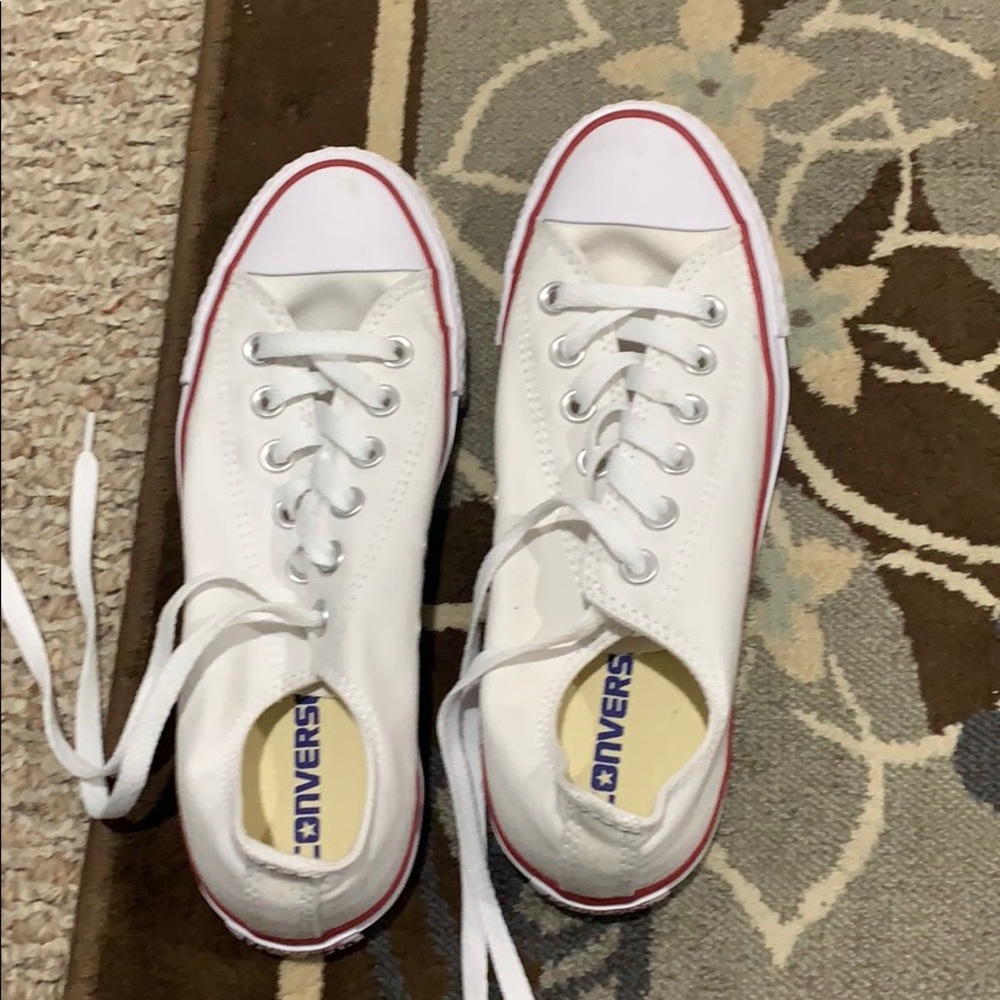 never worn white converse!